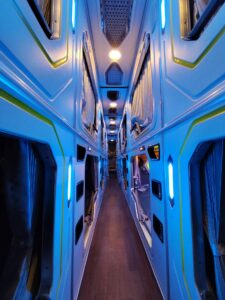 Distance Hanoi - Sapa - Bus VIP